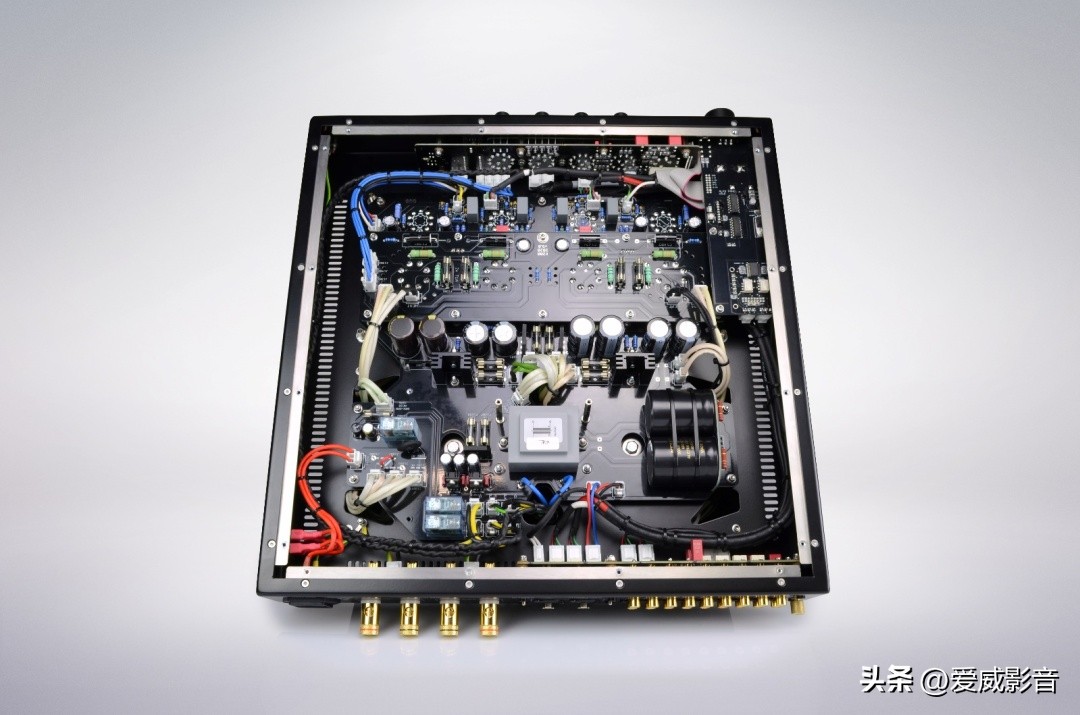 关于Audio-Hungary匈牙利之声工厂的历史故事