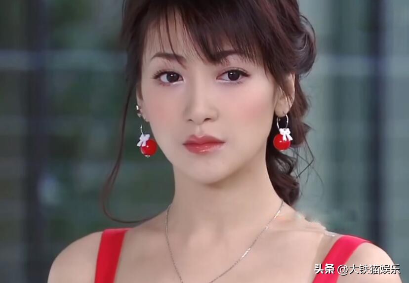 貌美如花眼光却差的6位女星,嘴巴最好看的六位女星