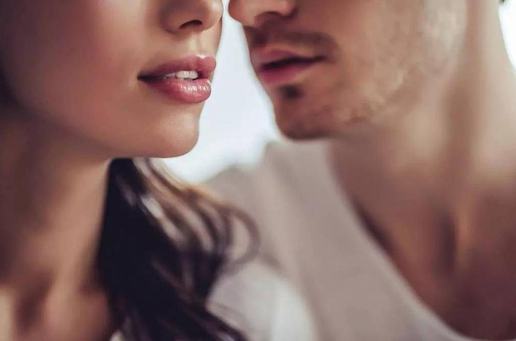 夫妻之间要谨记这些事情,提醒夫妻要有自知之明的句子