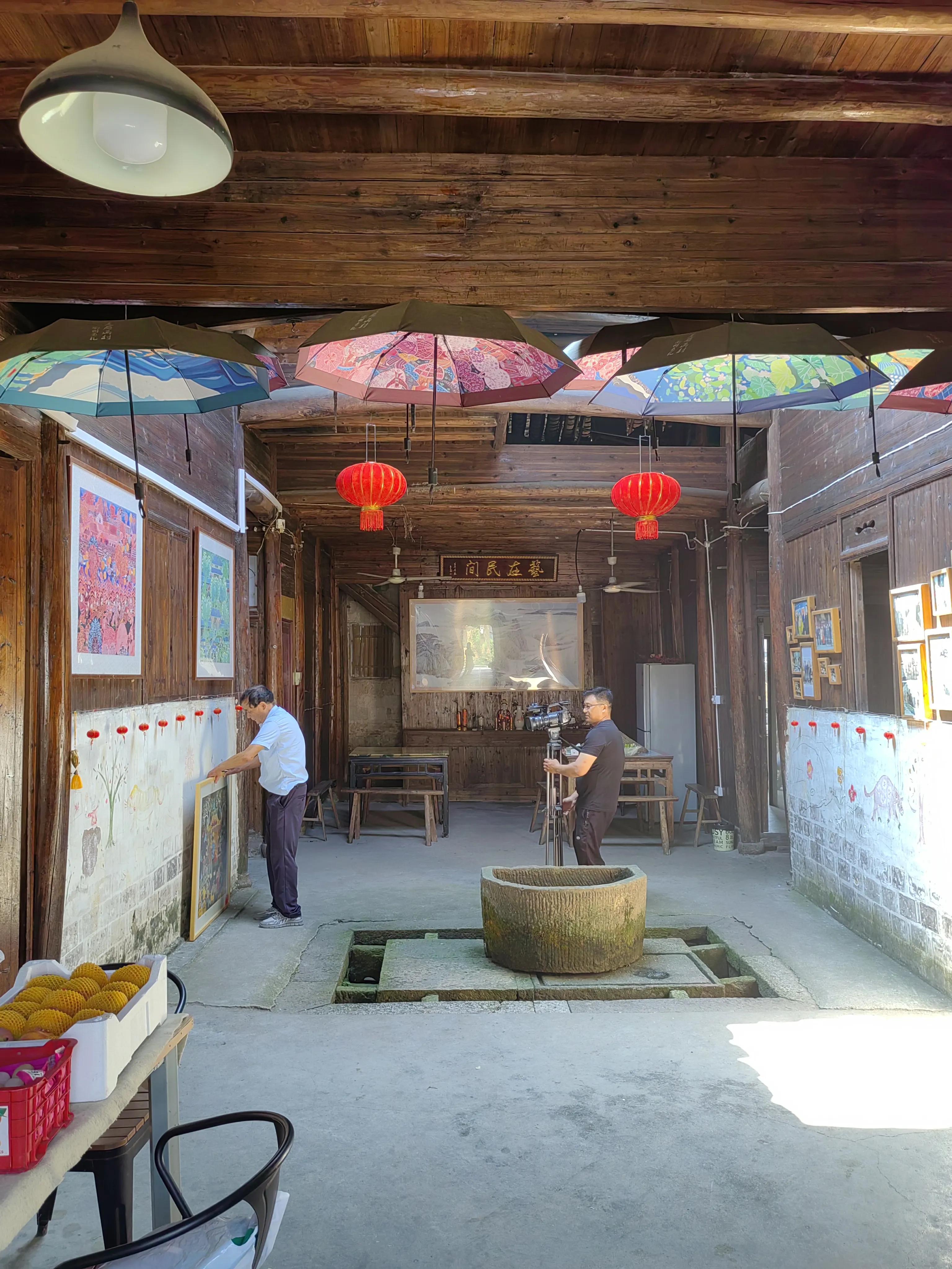 衢州画家余东村,余东村农民画