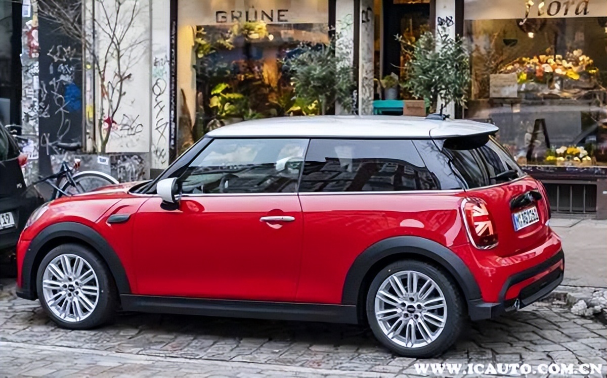 开宝马mini的女生给人的感觉,女孩开宝马mini怎么样