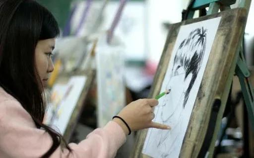 学艺术史好就业吗,学艺术走捷径就业前景