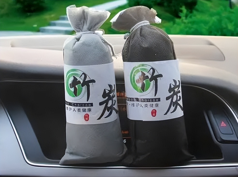 新车放什么除味最有效最快,新车里面味道大怎么去除异味