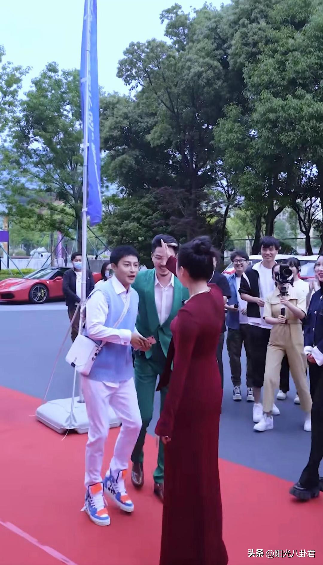 为成名网红付出的代价,为网红助力打榜被骗钱