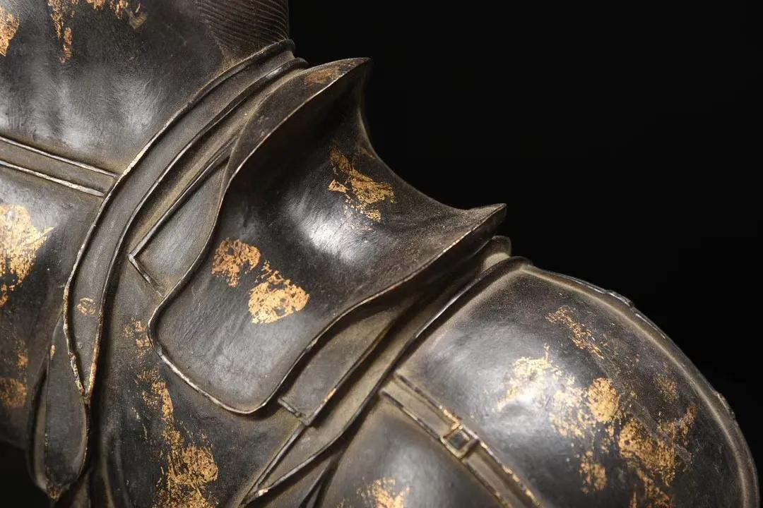 铜泥金马到成功一对单只尺寸：长43cm宽14cm高40cm总重24.2公斤