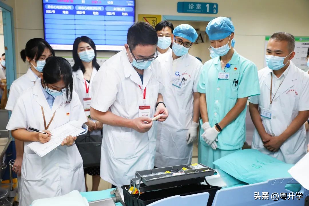 喜讯！粤东首家！汕头大学医学院第一附属医院通过新标准三甲复审