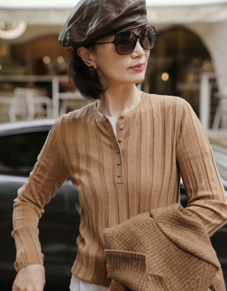 五十多岁的三木妈妈穿搭,57岁三木妈妈穿衣搭配广告