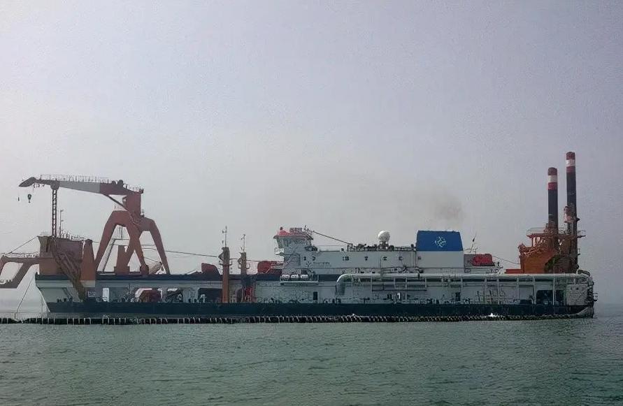 中国造岛挖泥船,中国造岛神器设备