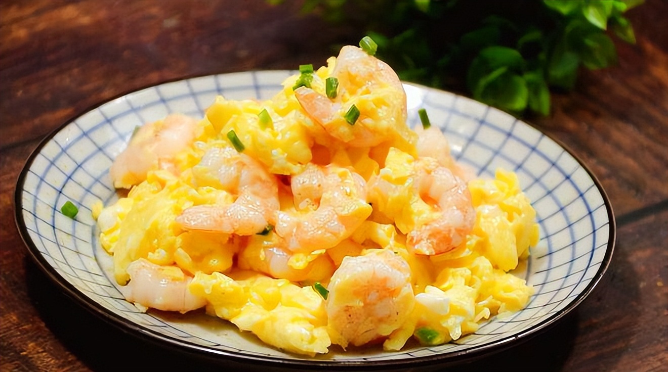 最正确的吃蟹和虾的吃法,虾蟹正确吃法大全