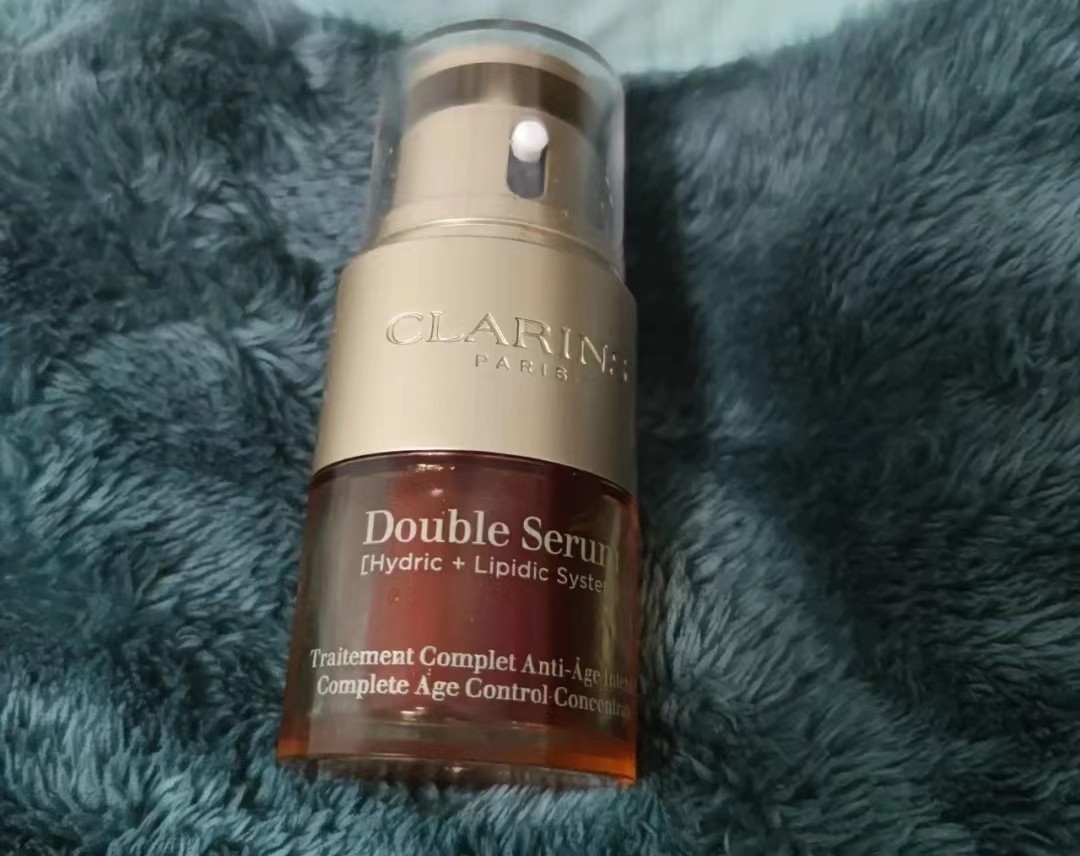 娇韵诗兰蔻多效修护精华液,娇韵诗兰蔻抗皱精华哪个好用