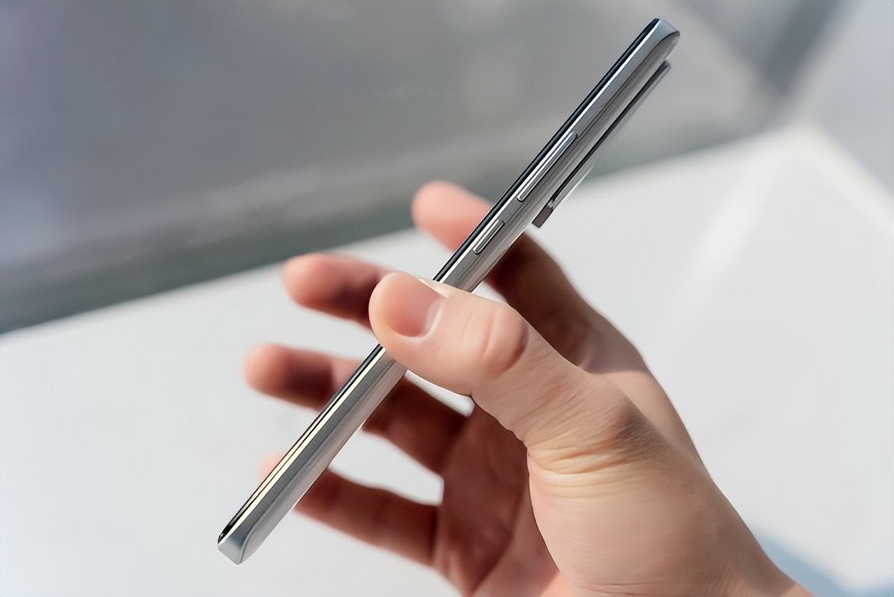 618手机选购指南|2000-3000元价位的机型推荐，性能堪比旗舰