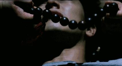 《热血青年》献血救人反被女鬼狂虐！毛骨悚然却三观尽毁