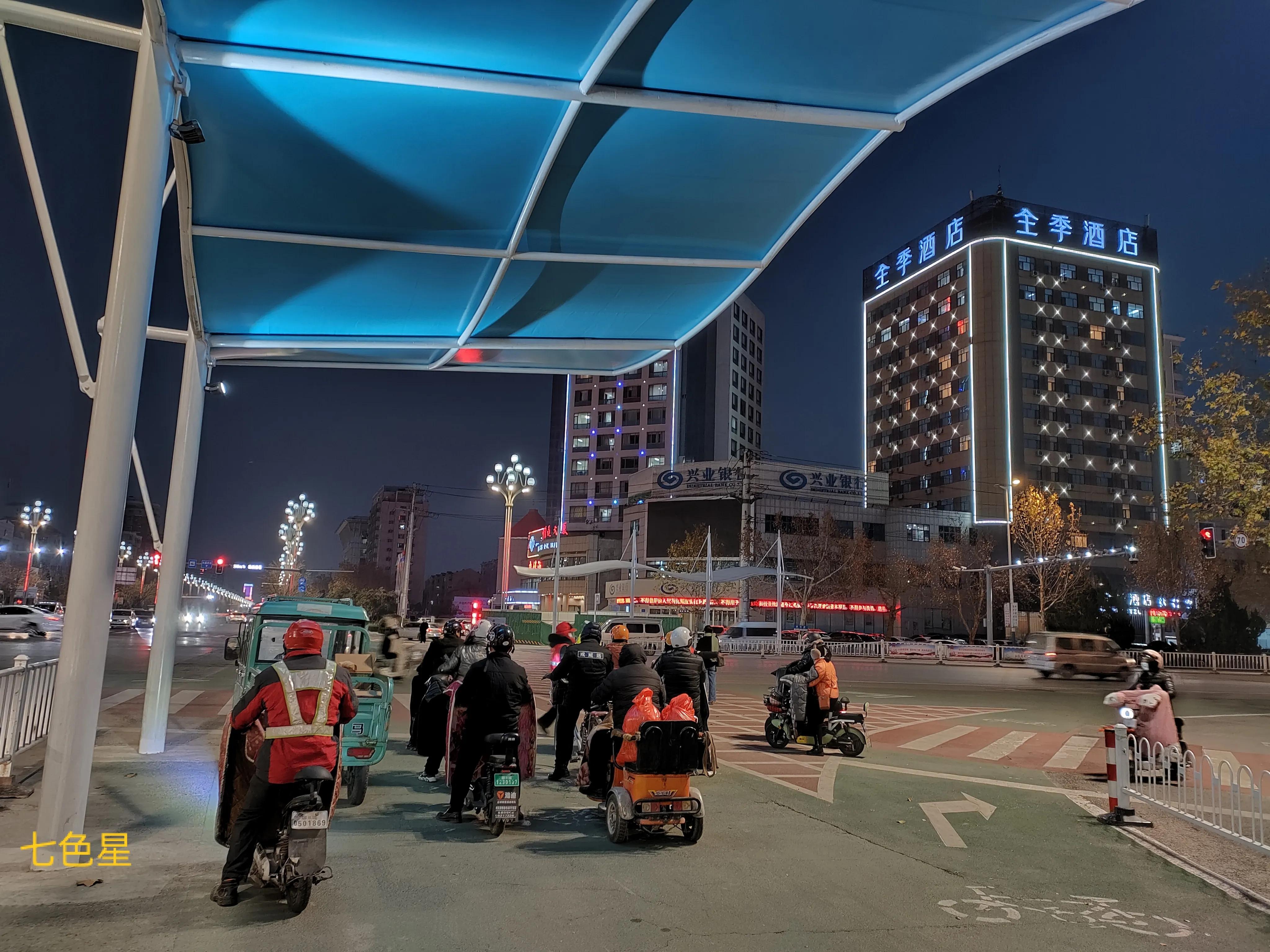 积善之家有余庆积恶之家必有余殃,积善之家必有余庆恶人家必有余殃