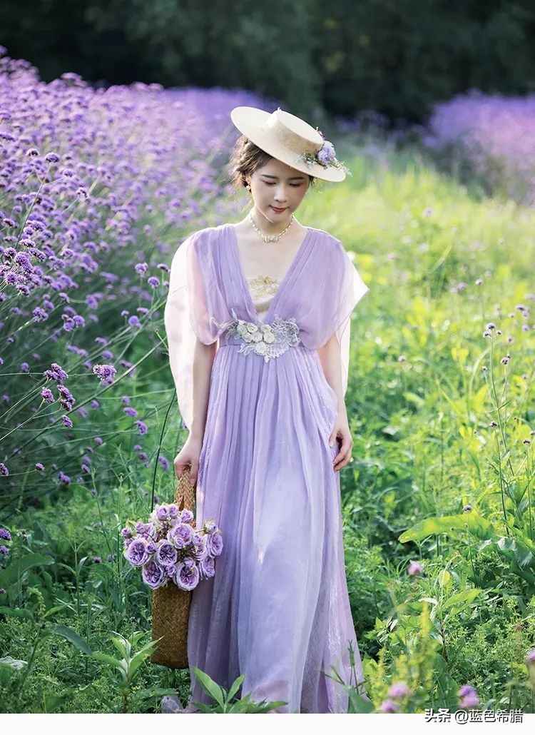 如何拍出好看的穿搭自拍照,穿搭复古拍照姿势大全