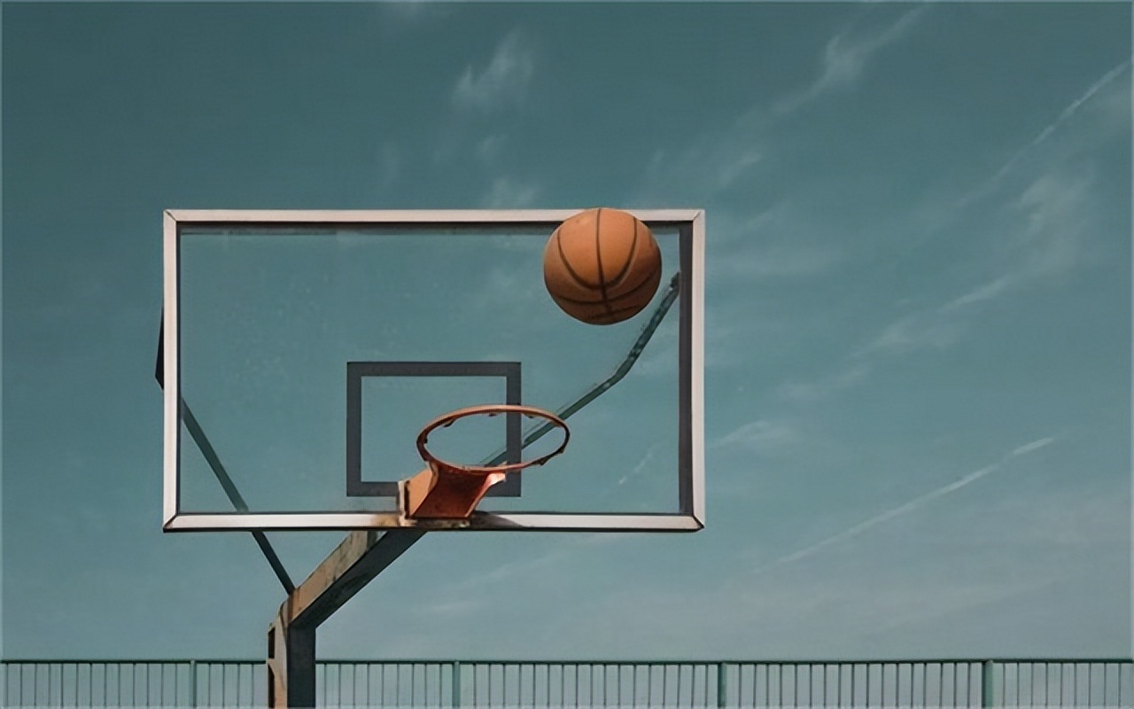 中国巨人鲍喜顺还活着吗,中国巨人鲍喜顺家人现状