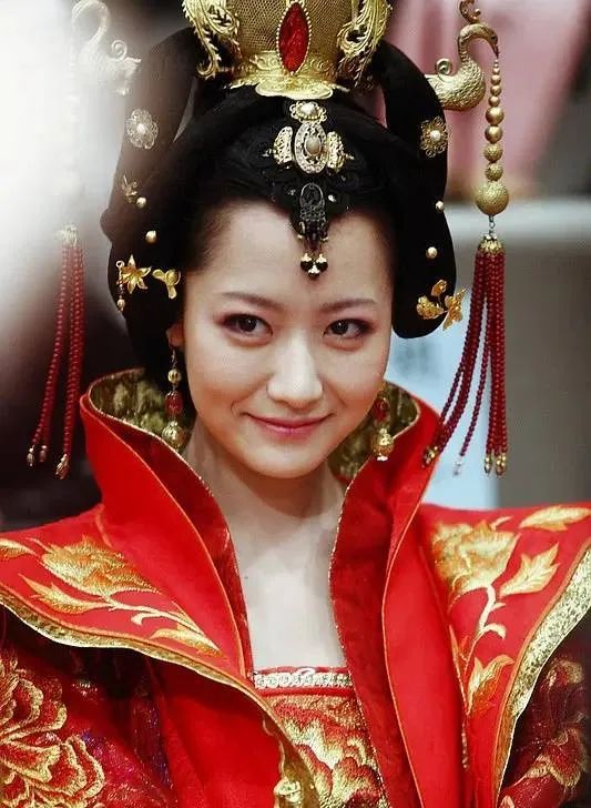 美到窒息的一眼万年,那些一眼万年的女明星角色