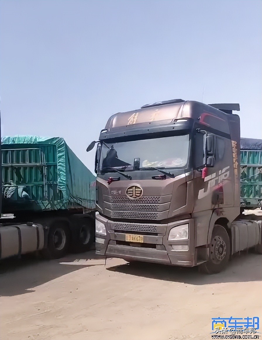 解放jh6领航版和四季版的区别,2020款460马力解放jh6领航版测评