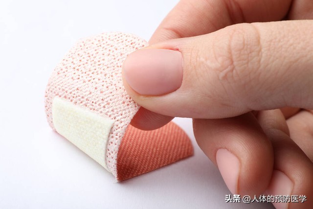 口腔溃疡的治疗和预防方法介绍,咬嘴了用什么药能预防溃疡