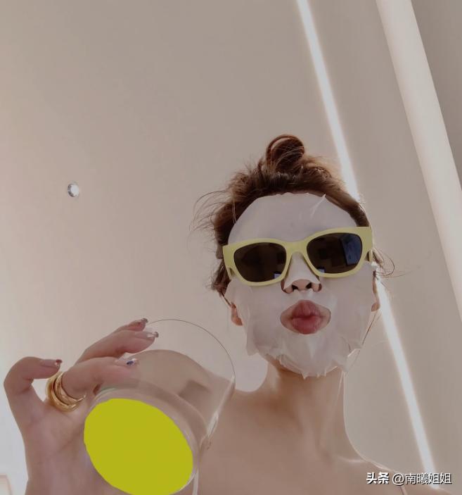 长期化妆和长期素颜的皮肤状态,经常化妆和长期素颜的女生