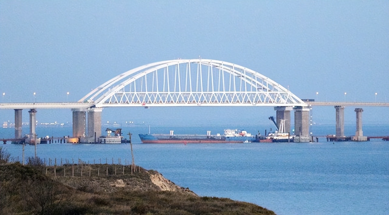 克里米亚是怎么回归俄罗斯的,克里米亚为什么并入俄罗斯