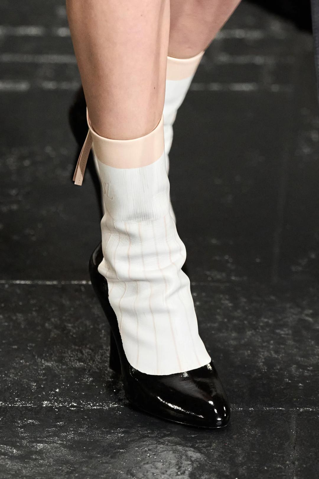 2023秋冬伦敦时装周收官,2022秋冬巴黎时装周什么时候开始