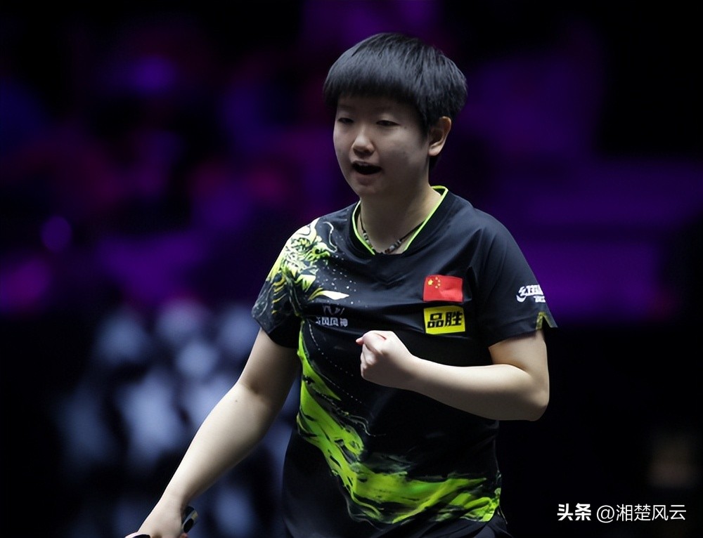 孙颖莎世乒赛夺冠教练反应,孙颖莎夺冠感谢两位师父