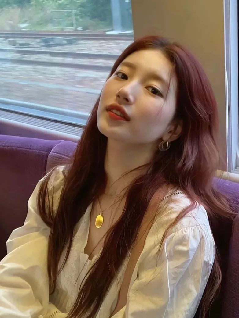 别再染挂耳染了，今年流行的“巴黎画染”太好看了