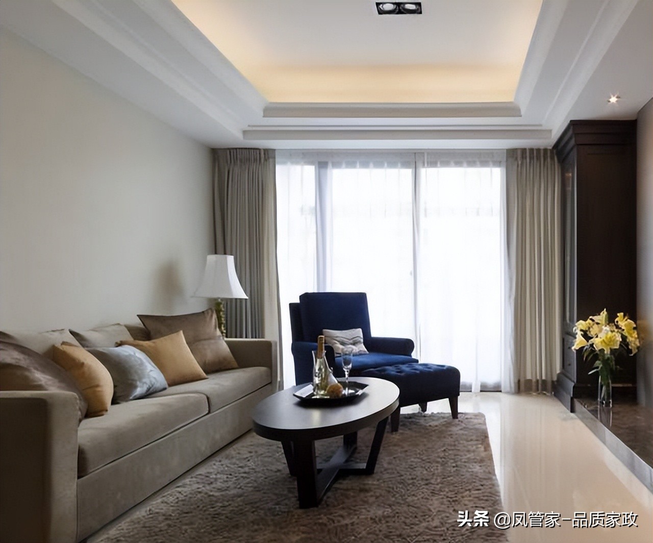 天花板如何清洗灰尘,清洗厕所天花板怎么清洁