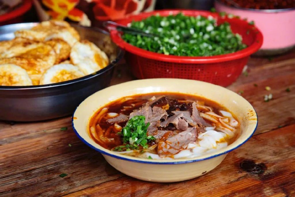 国内最值得逛的五大夜市,中国十大必逛夜市推荐