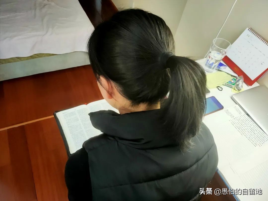 纪实：一个同学艰辛的求学之路，初三复读了四年，终于考上了中专