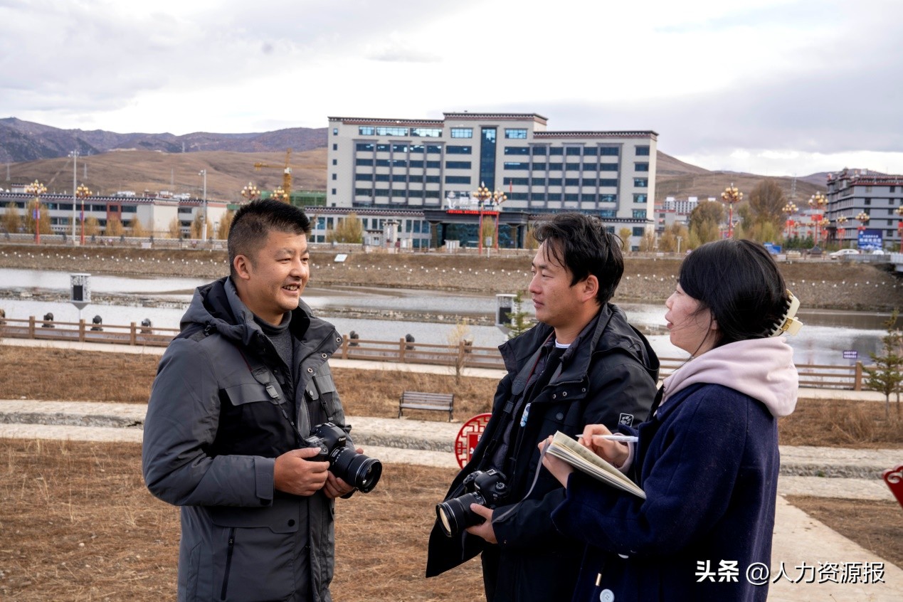 稻城人力资源,人才工作主要举措