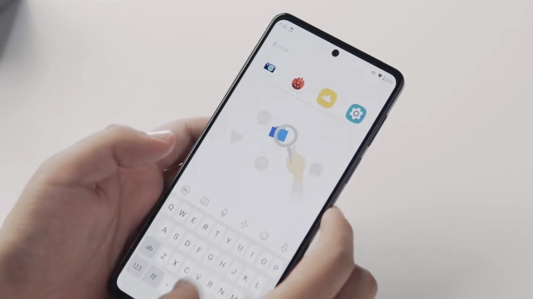 摩托罗拉卖出白菜价，骁龙870+1亿像素，256GB降至1689元