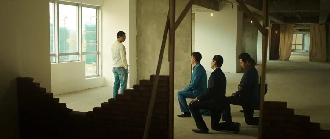 无间道另外一个版本结尾,无间道三部里面最出彩的人物