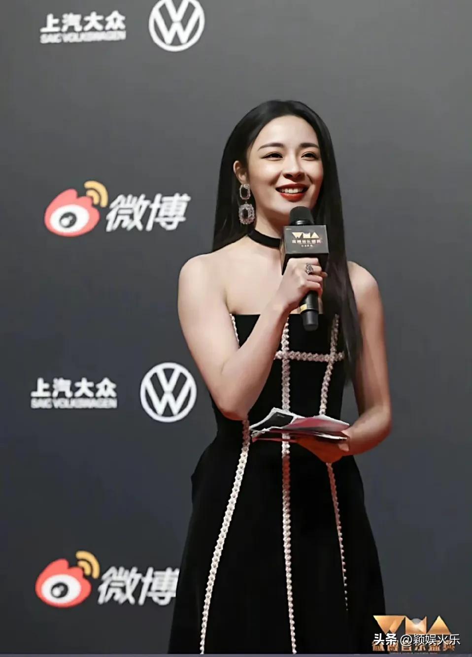 2022年度微博音乐盛典，众女星走红毯，明星高清壁纸