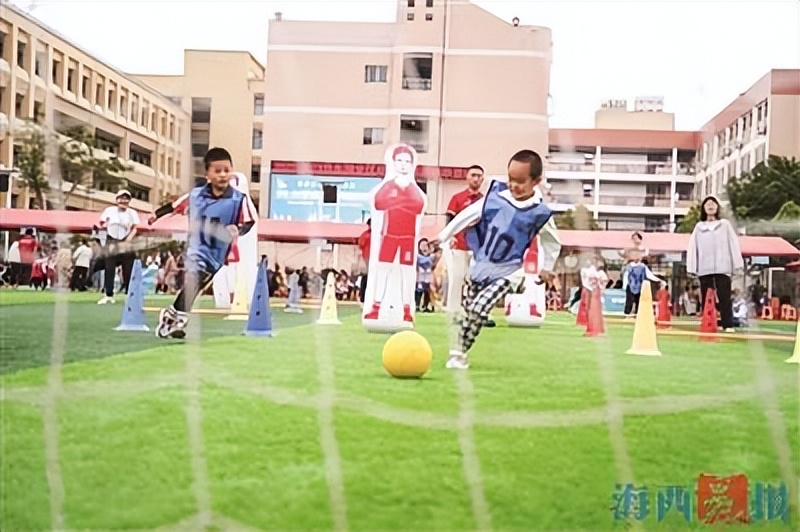 足够精彩校园足球联赛火热进行中,足够精彩球动童心
