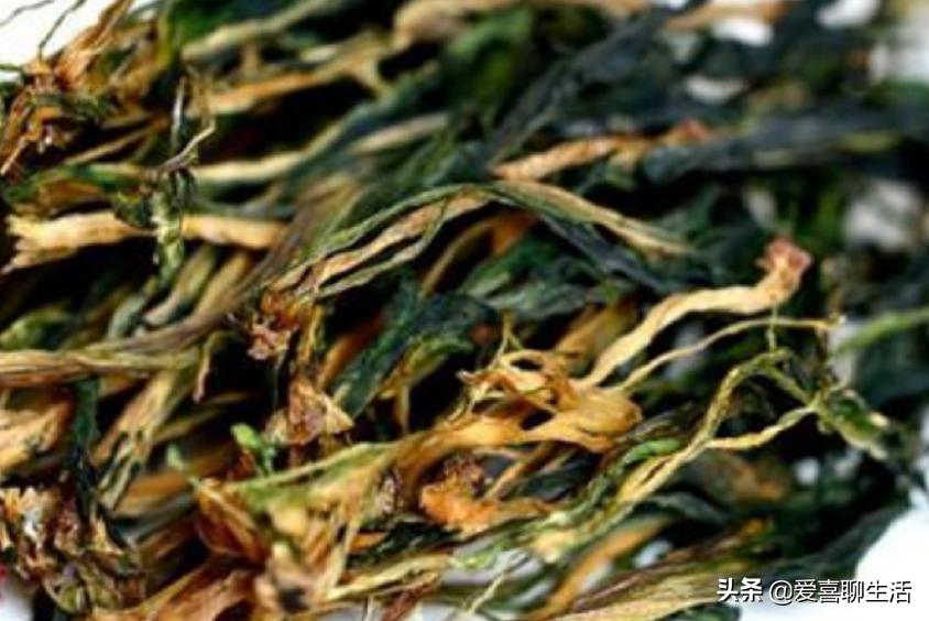 春天遇见这些菜别手软，晒干囤起来，从春吃到冬，随吃随取真省事