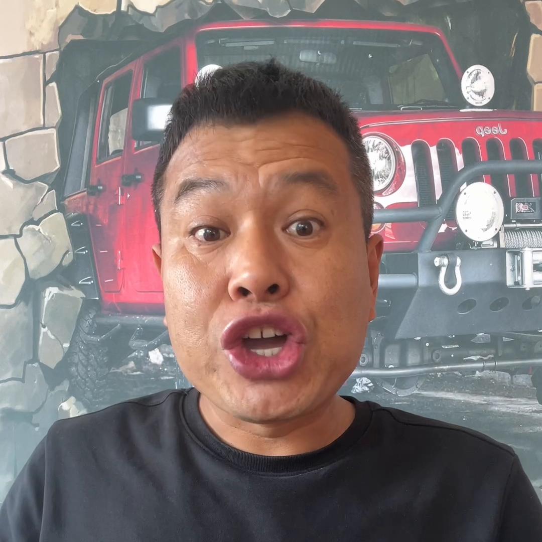 买完新车后贴膜都有哪些套路,新车贴膜被师傅划伤还要付钱吗