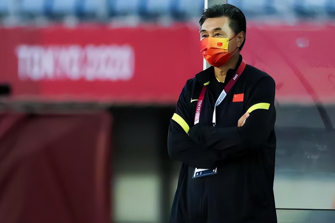 梅西捐款琼中女足,梅西慈善公益完整视频