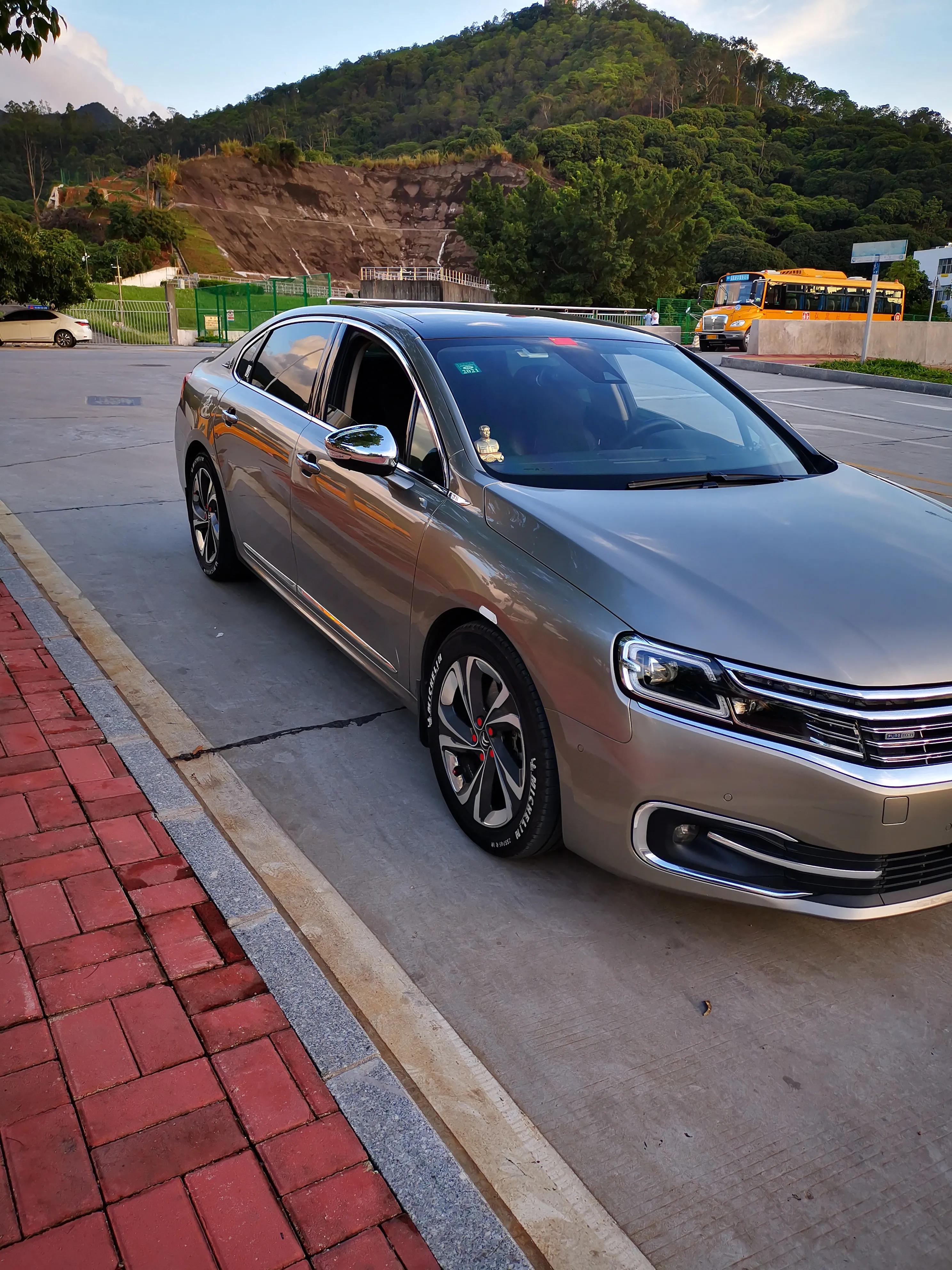 20款雪铁龙驾驶感受,沉浸式体验老车雪铁龙