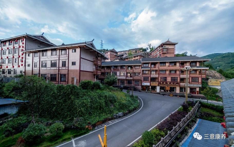 贵州凯里苗寨包吃包住农家乐,贵州黔东南民宿50元一天包吃住