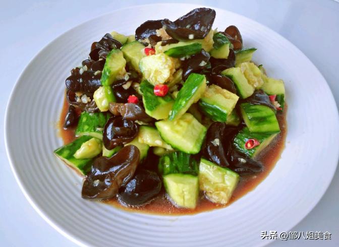 建议到了夏天这10样蔬菜多吃点,夏季多吃这些应季蔬菜