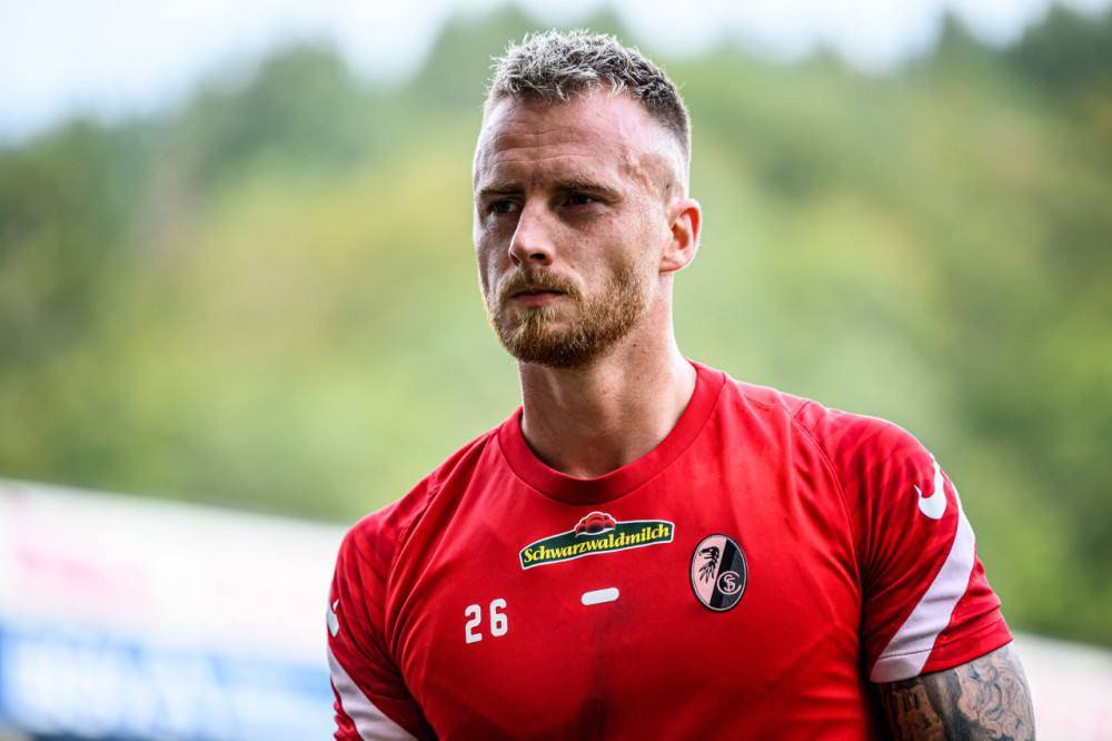 卡塔尔世界杯门将十大排名,卡塔尔世界杯各队门将排名