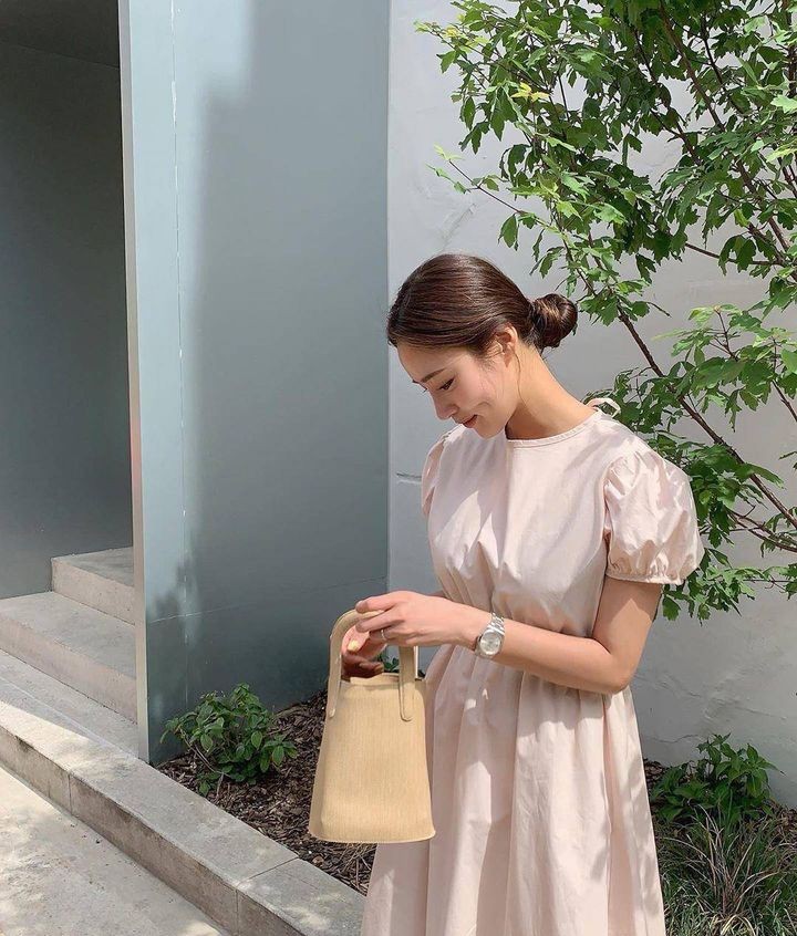 披发怎么扎才好看中长发减龄简单,披头散发扎发技巧