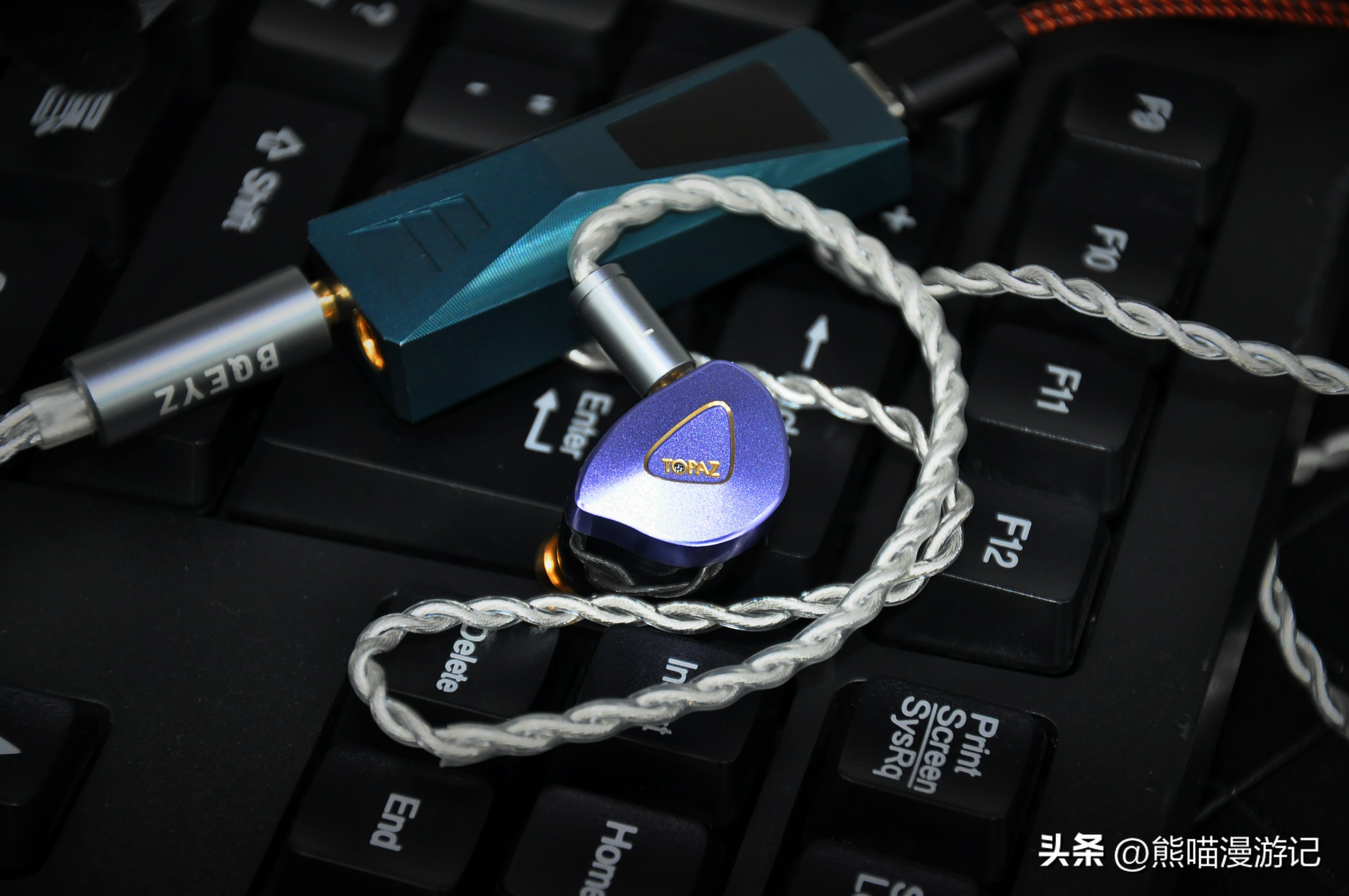 耳机评测2022年音质最好百元以下,百元价位降噪和舒适度最顶的耳机