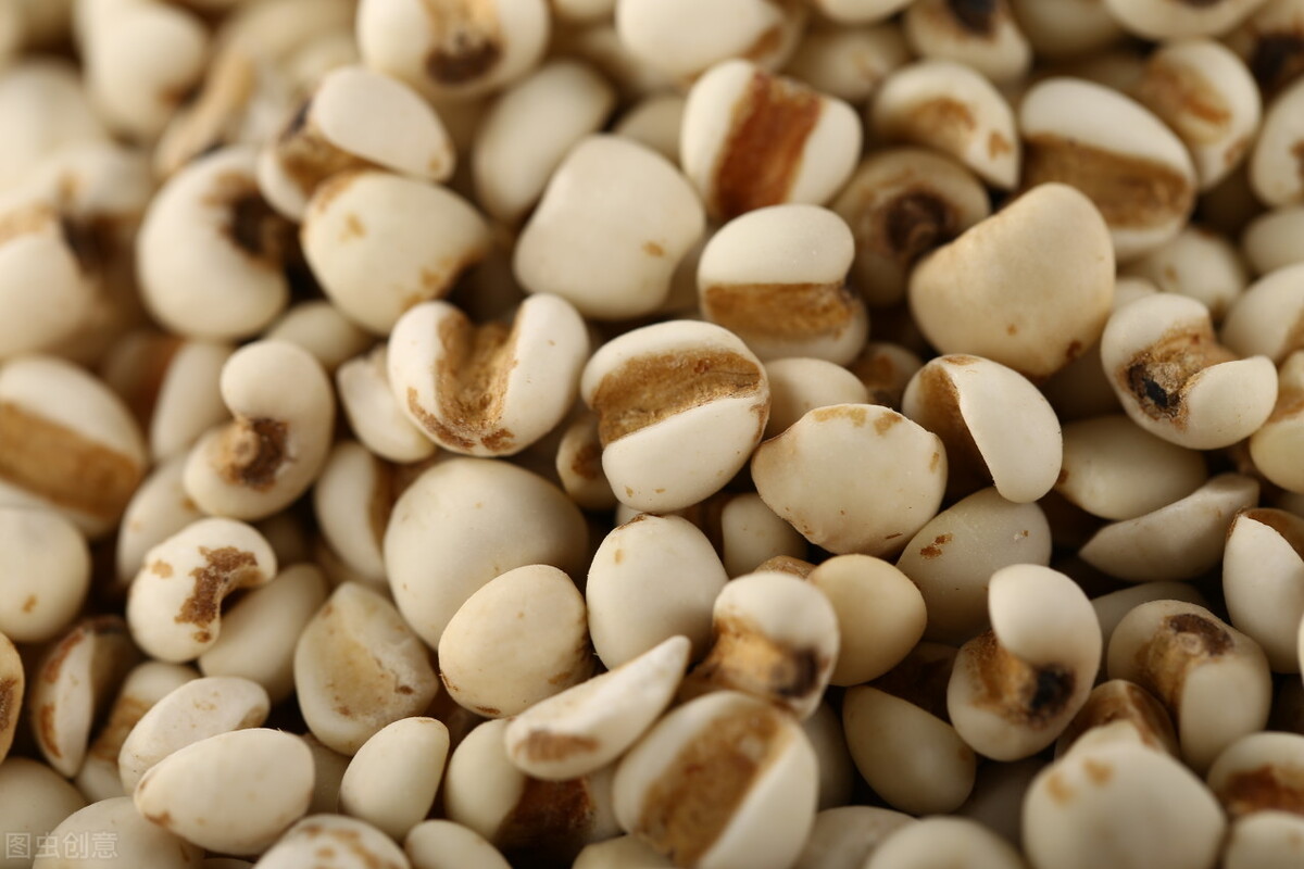 说一个膝关节积液的方子：经典名方——利水除湿、通经活络