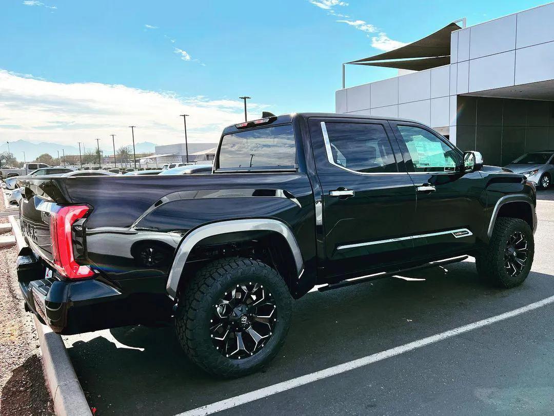 丰田坦途是皮卡还是乘用车,丰田坦途皮卡升顶越野房车