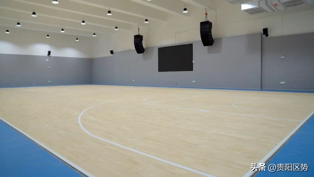 首都师范大学附属实验学校（南明区分校）开学，为公办学校