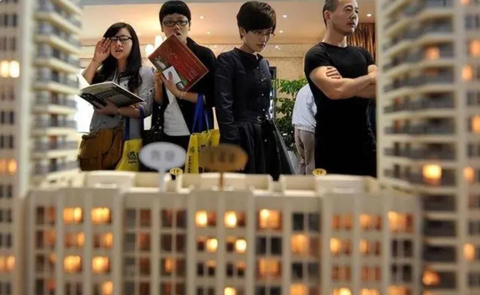 上海“洗房”事件，撕开了当代婚姻的遮羞布：人的心机能有多重？