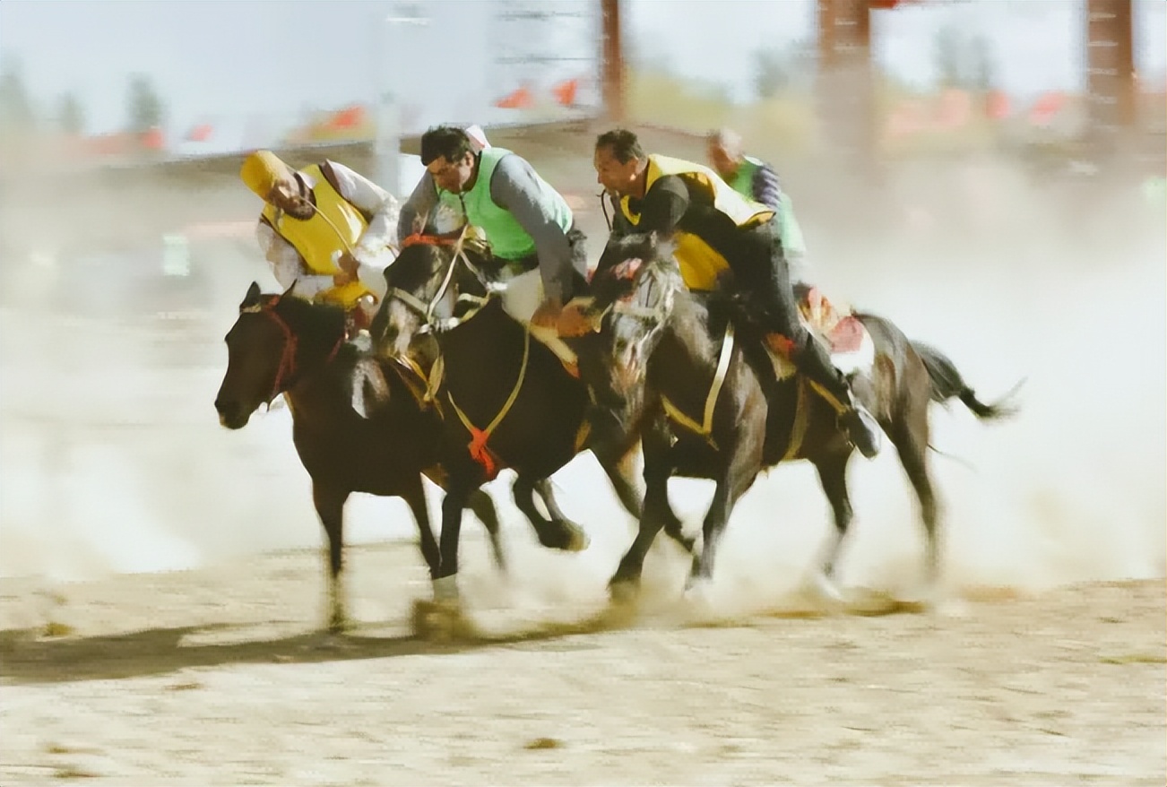 十个家庭九个参军,他们是中国唯一的白种人,也是最爱国民族之一