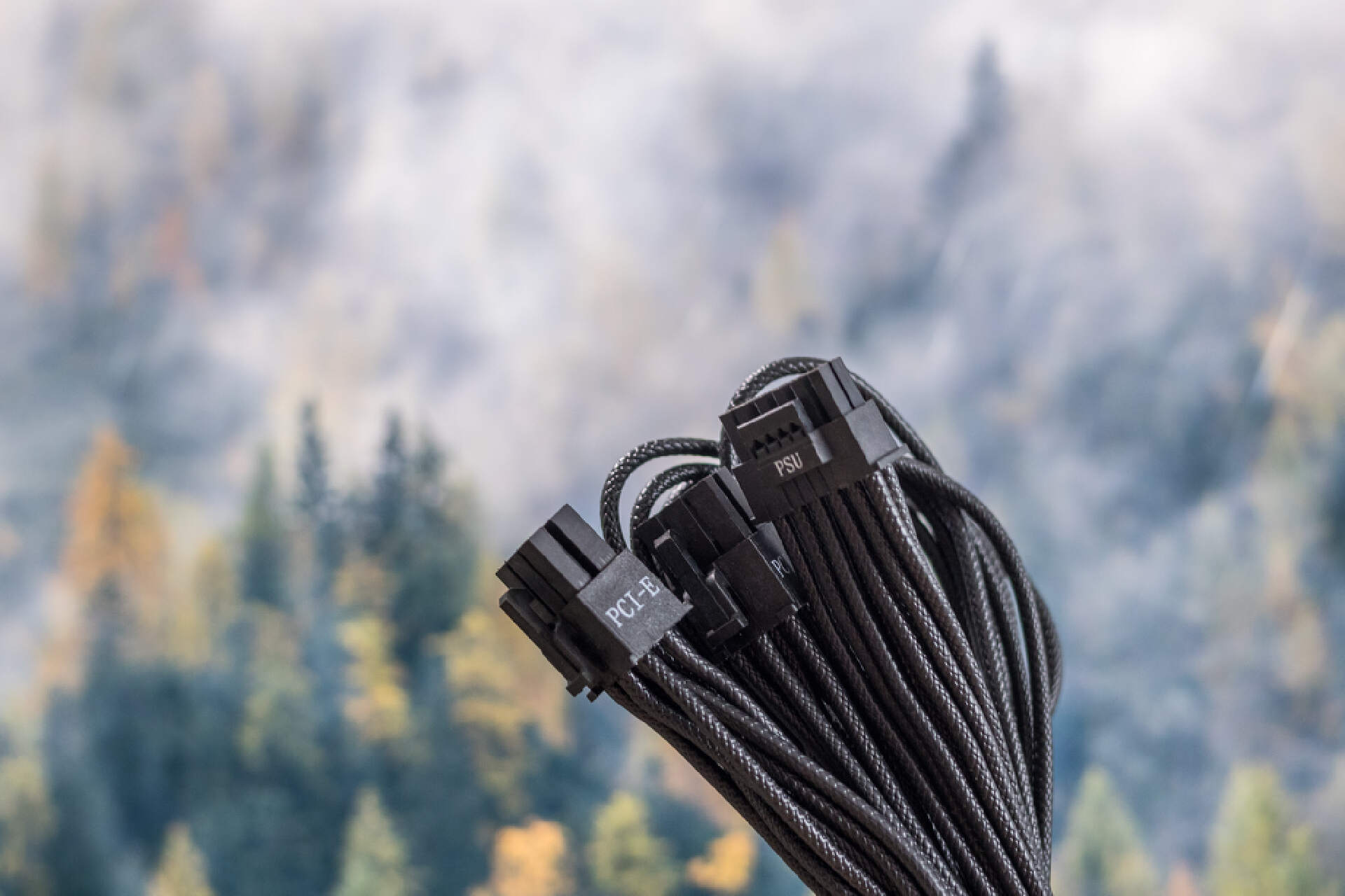 matx机箱和itx机箱对比,itx主机和matx主机哪个好